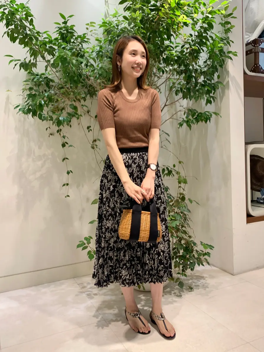 23区 秋葉 コーディネート画像