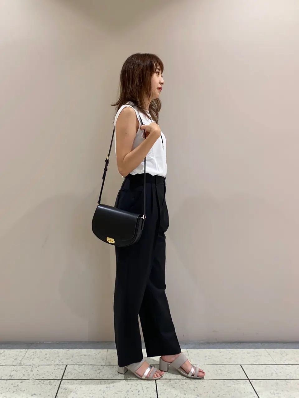 23区 Kanako コーディネート画像