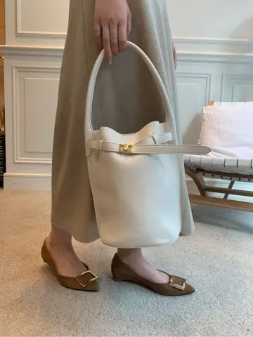 23区 板垣 コーディネート画像