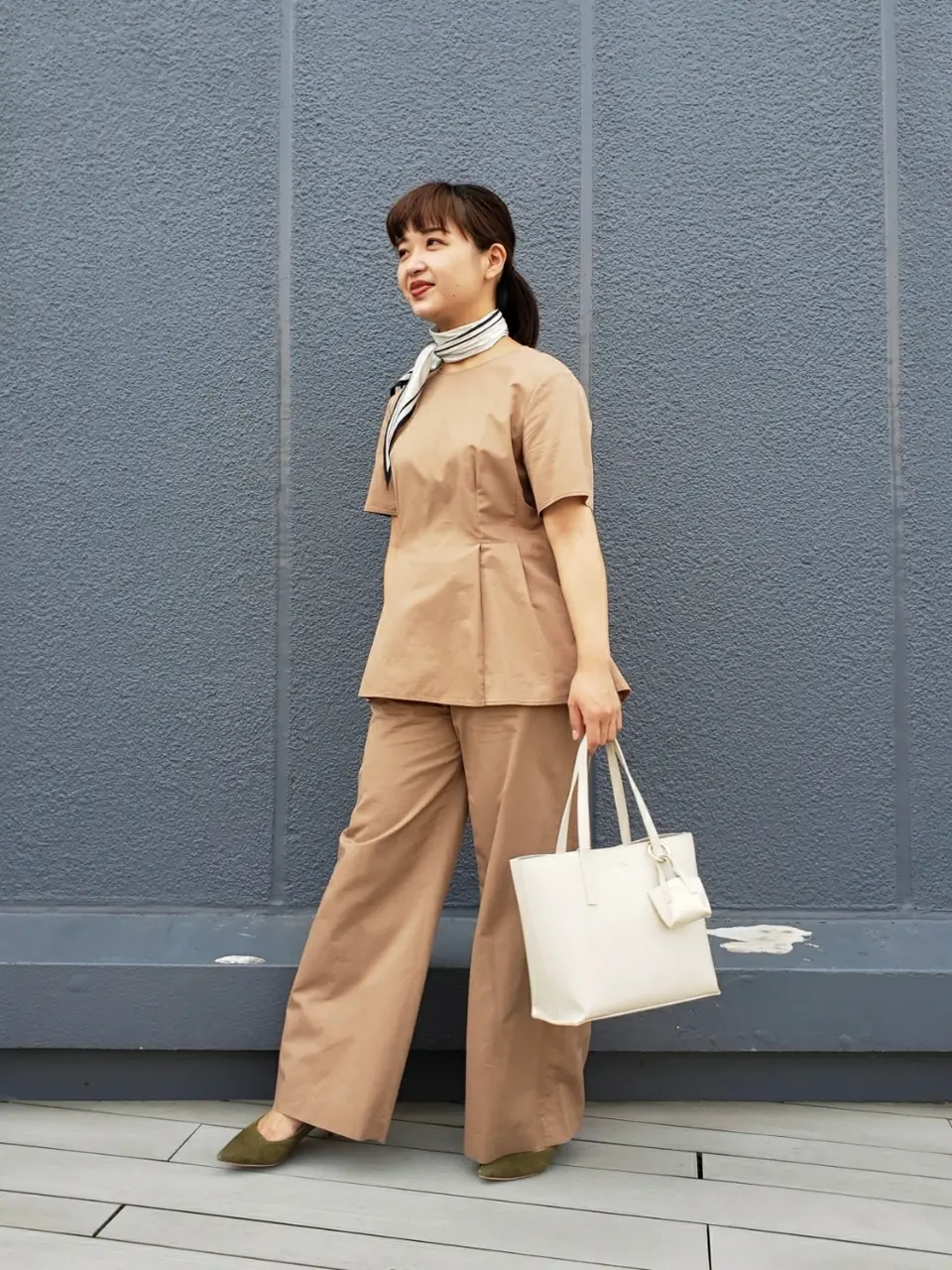 23区 阿多 コーディネート画像