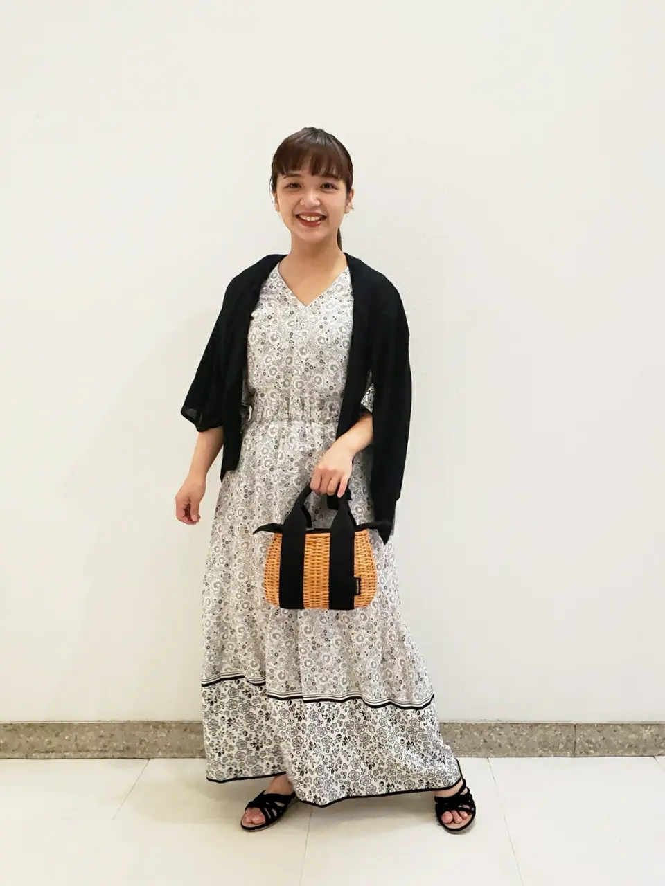  阿多 コーディネート画像