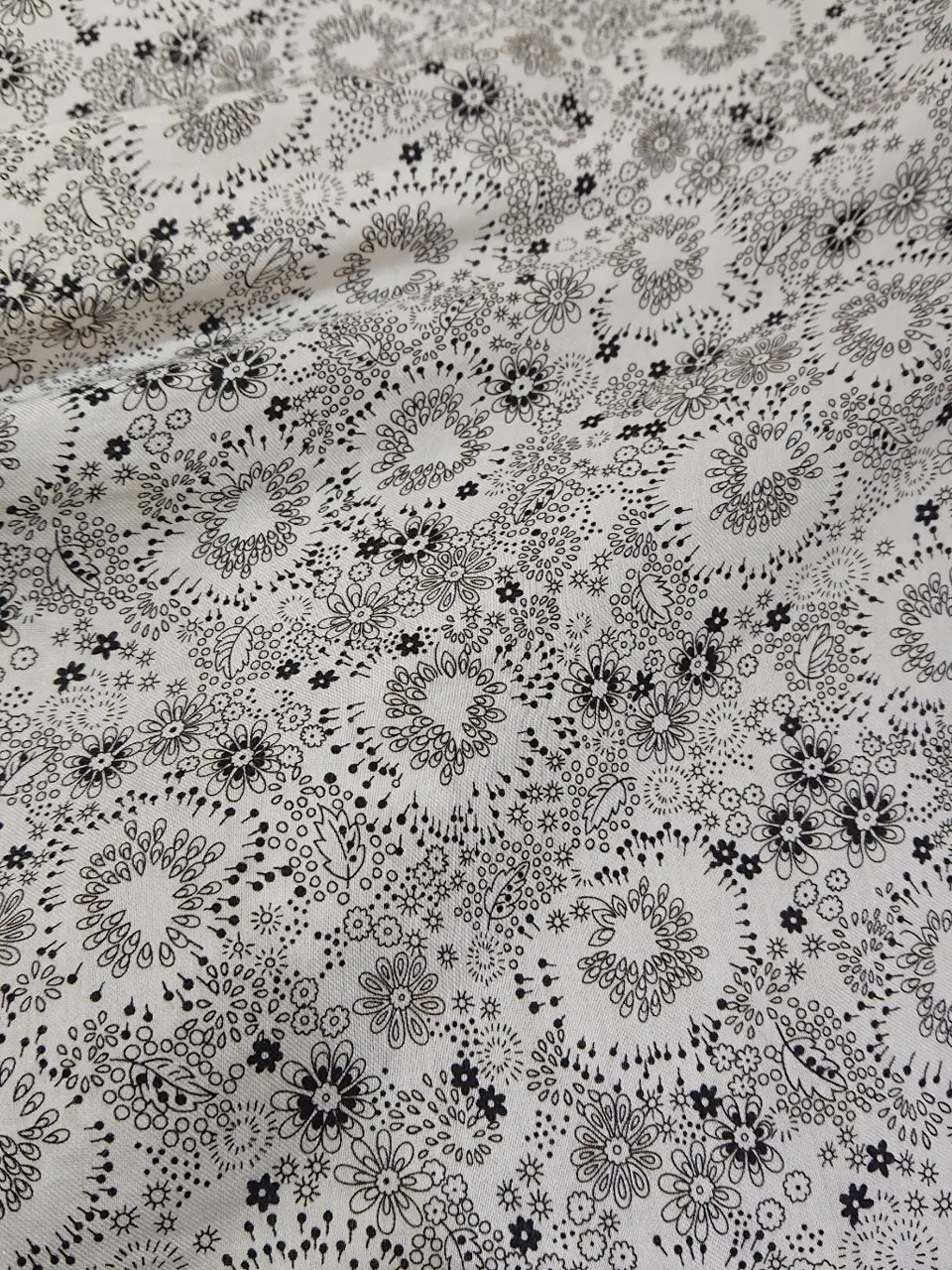 23区 五十立 コーディネート画像