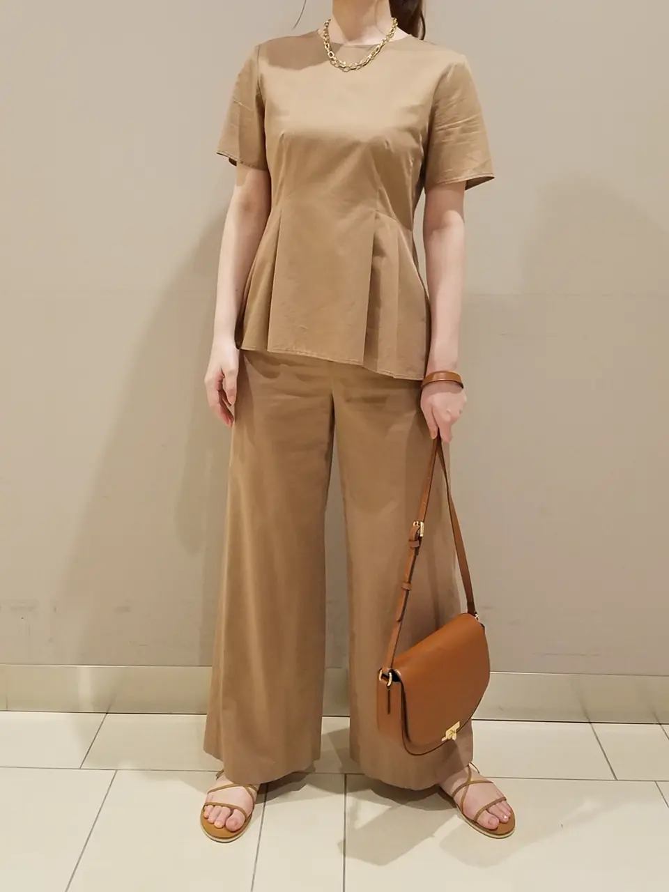 23区 スタッフ. コーディネート画像