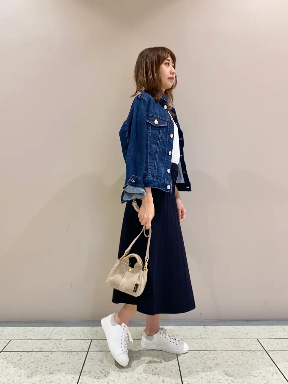 23区 Kanako コーディネート画像