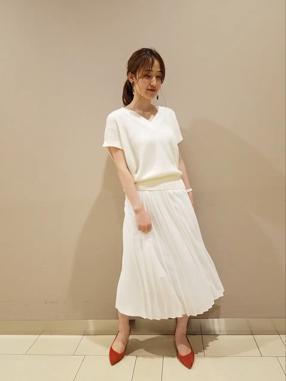  スタッフ. コーディネート画像