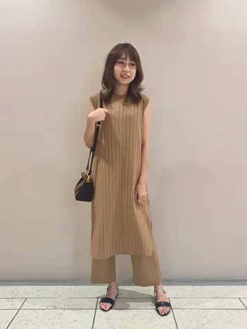 23区 Kanako コーディネート画像