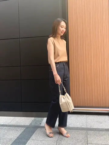 23区 秋葉 コーディネート画像