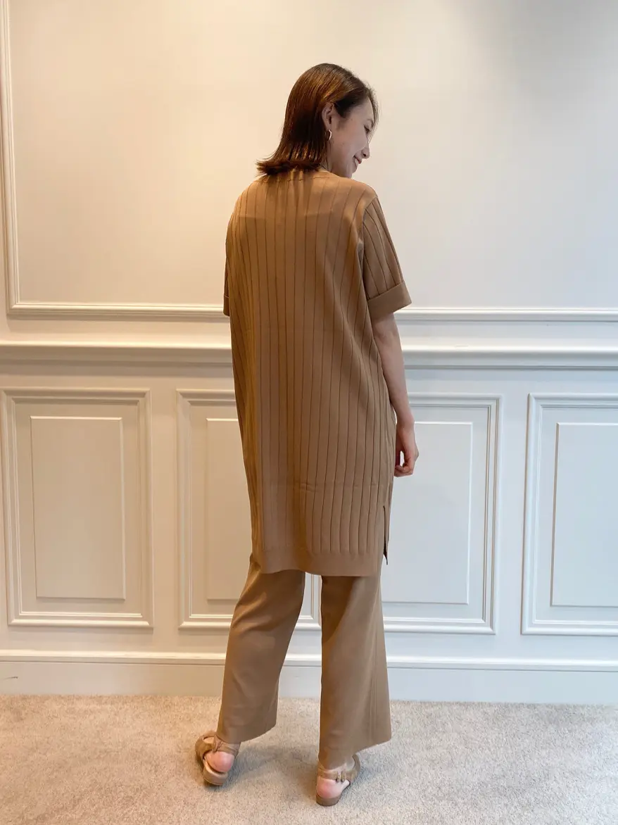 23区 秋葉 コーディネート画像