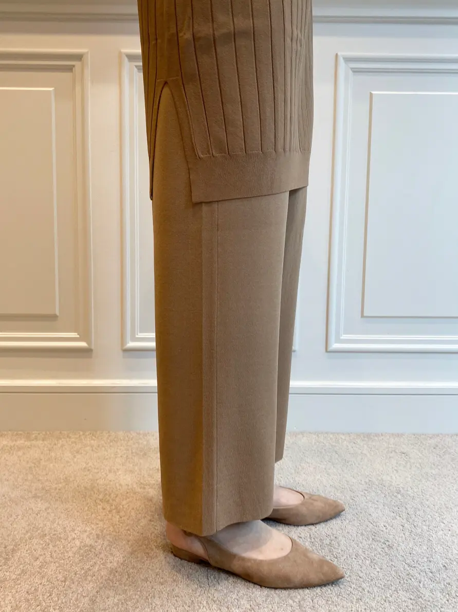 23区 秋葉 コーディネート画像