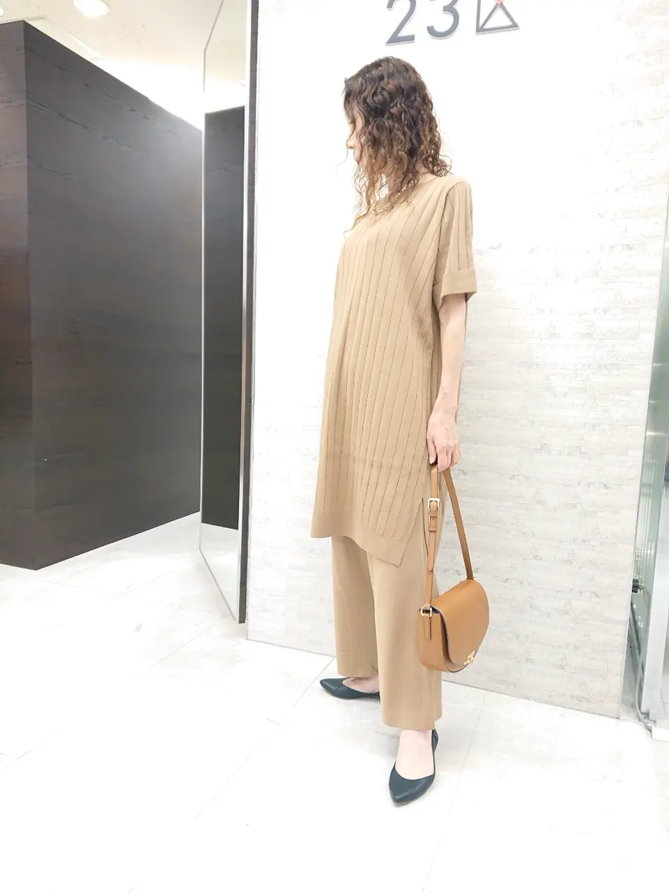 23区 半澤 コーディネート画像