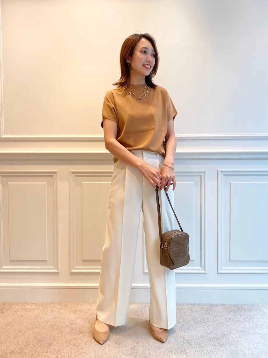 23区 秋葉 コーディネート画像