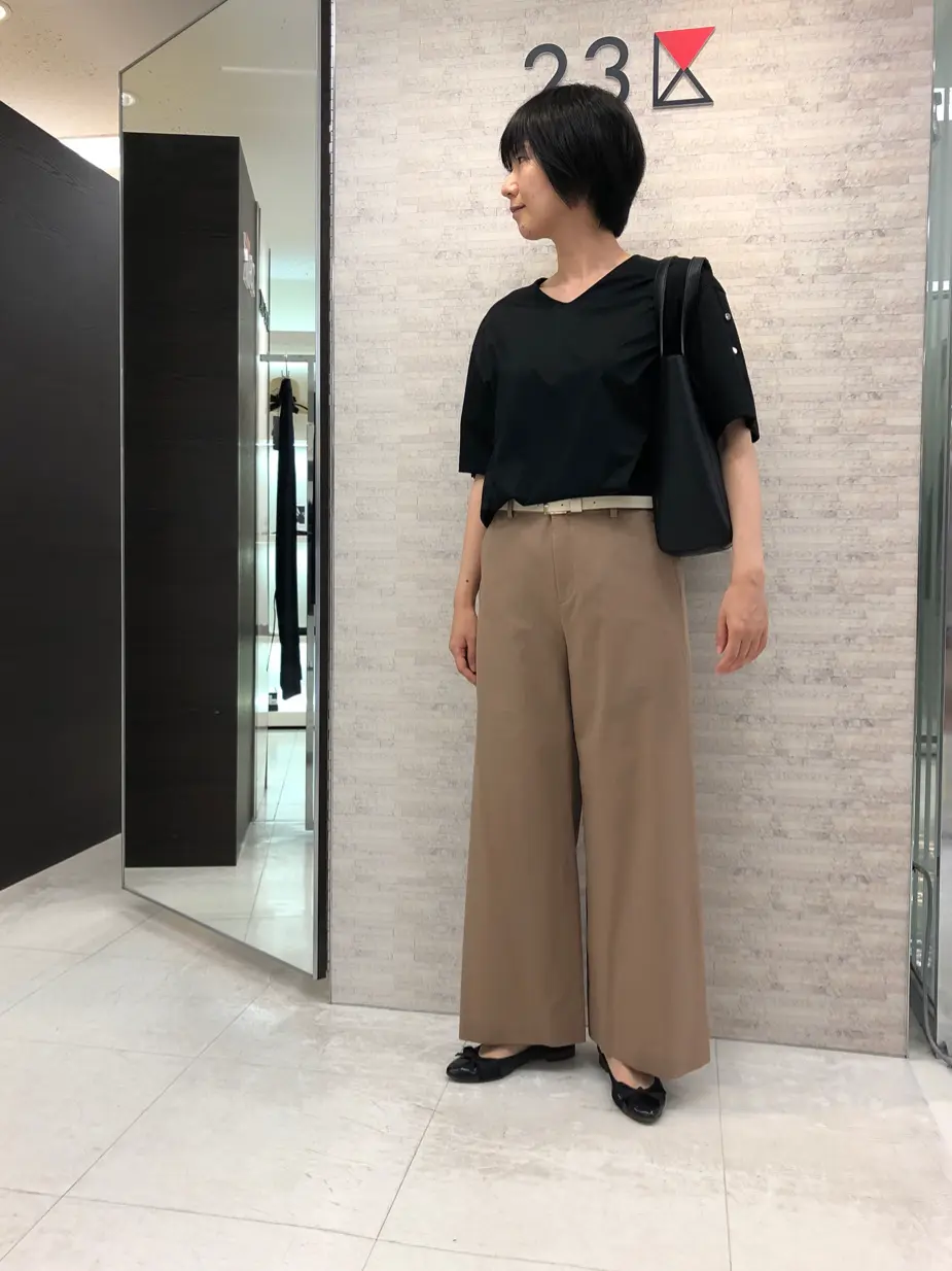  スタッフ コーディネート画像