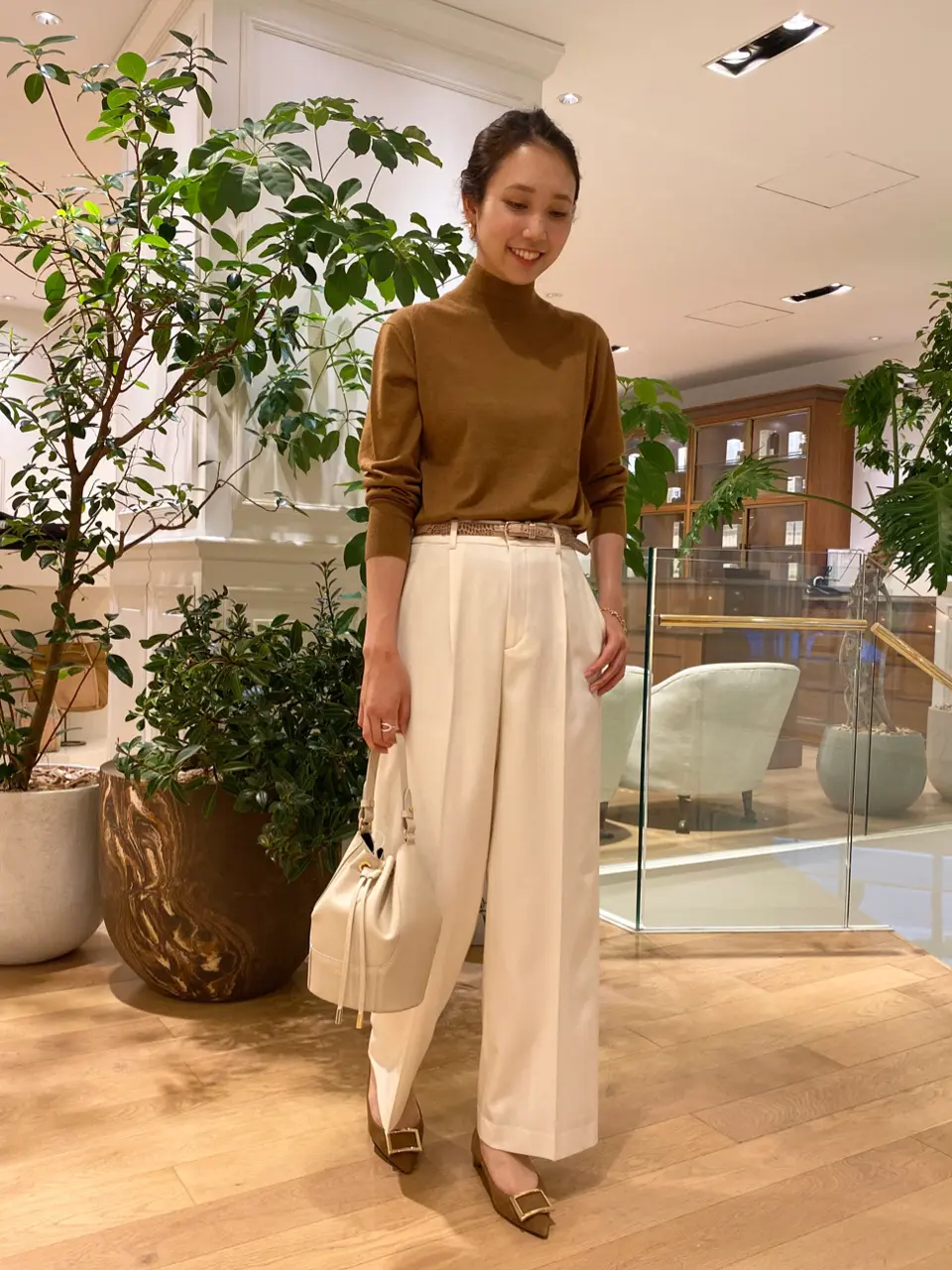 23区 秋葉 コーディネート画像