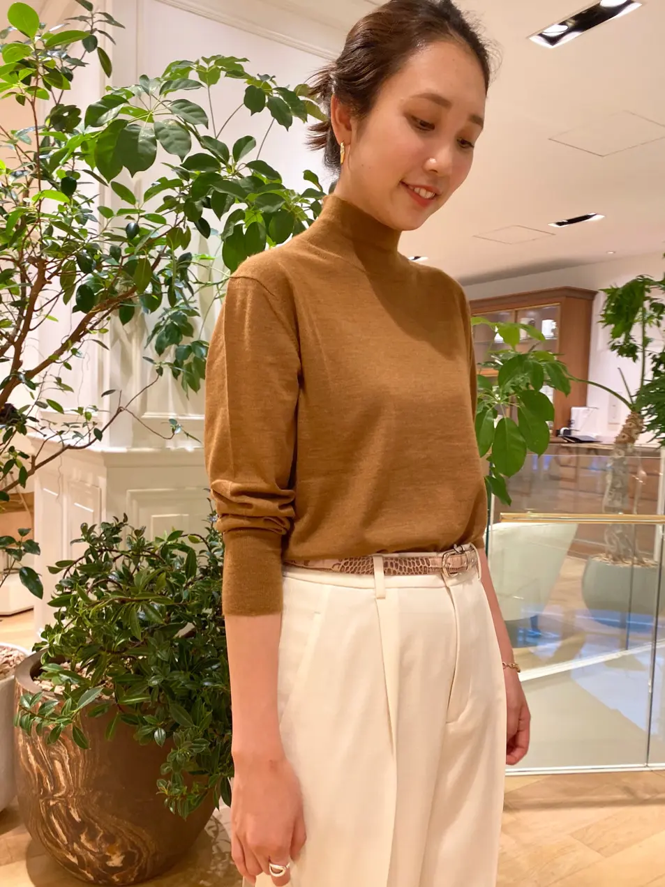 23区 秋葉 コーディネート画像