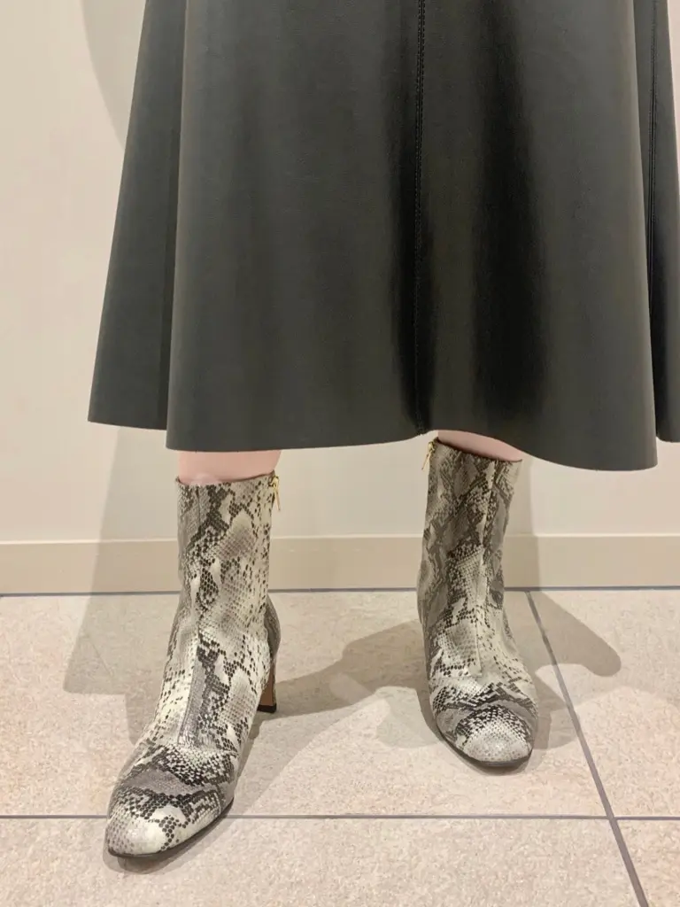 23区 善家 コーディネート画像