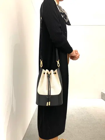 23区 榊原 コーディネート画像