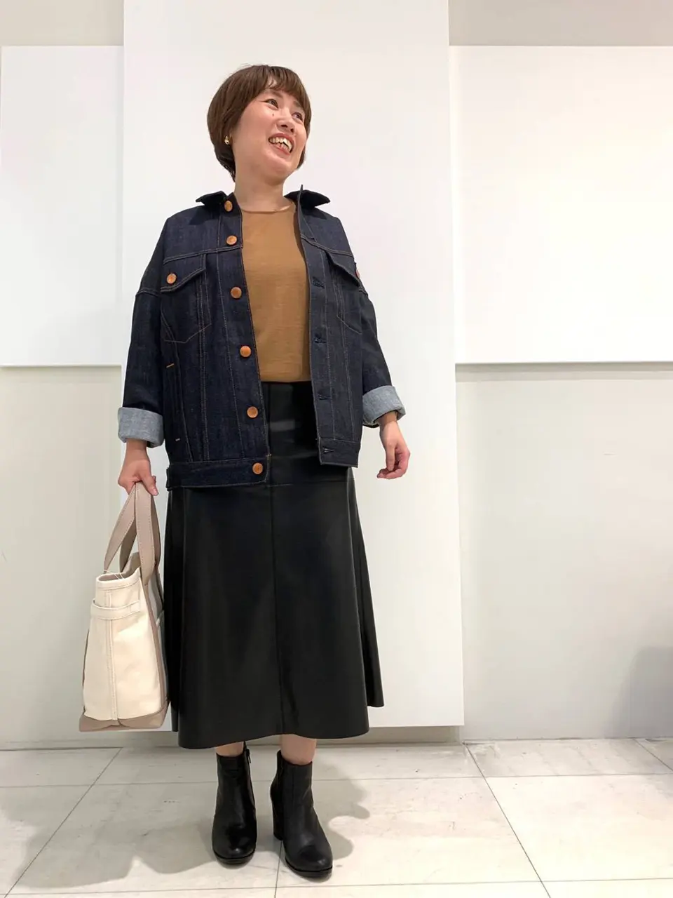  スタッフ コーディネート画像