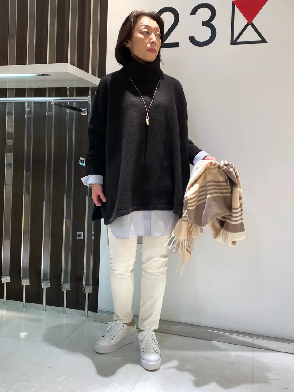 23区 武田 コーディネート画像