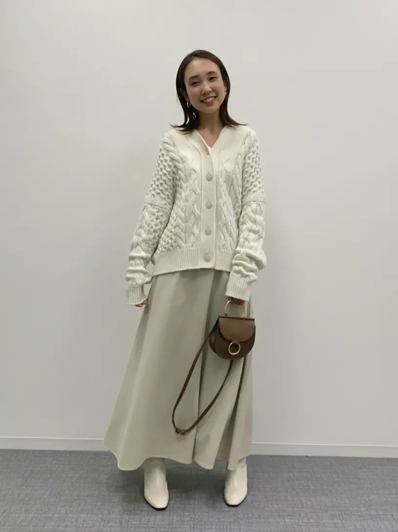 23区 秋葉 コーディネート画像