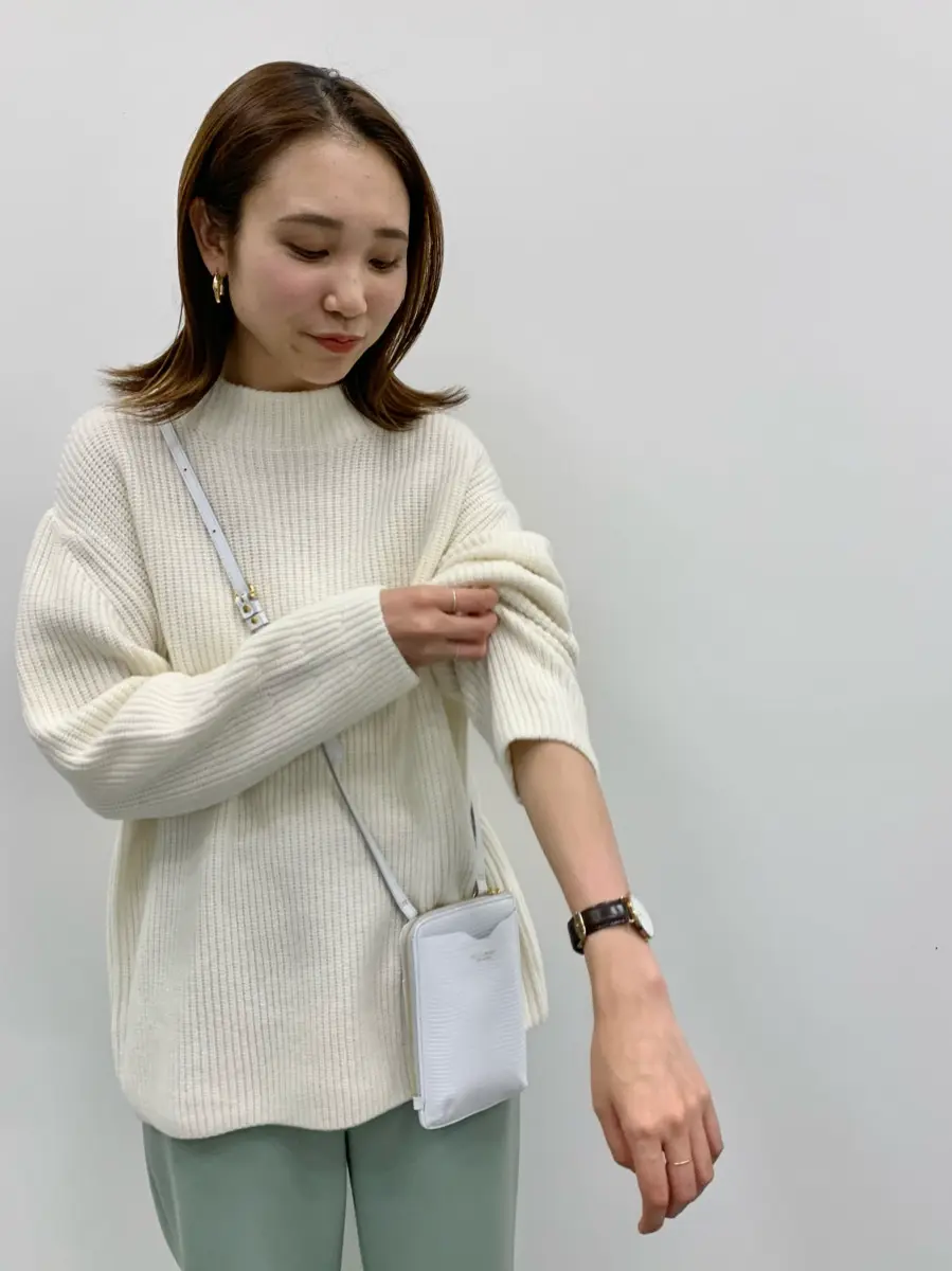 23区 秋葉 コーディネート画像