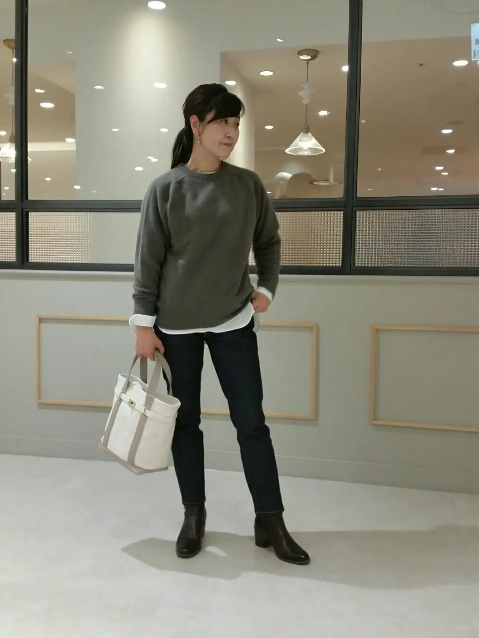  新保 コーディネート画像