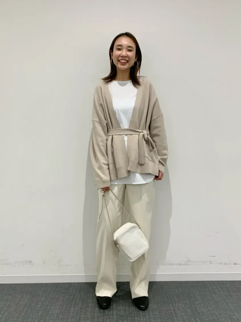 23区 秋葉 コーディネート画像