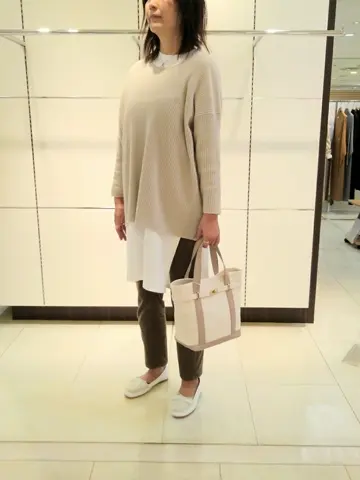 23区 スタッフ コーディネート画像