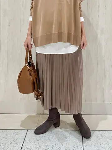 23区 Kanako コーディネート画像