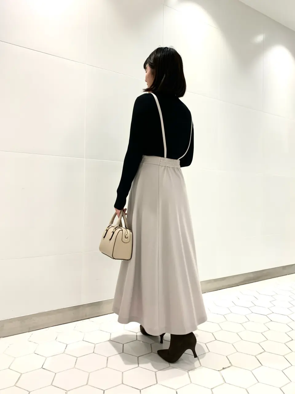 組曲 スタッフ コーディネート画像