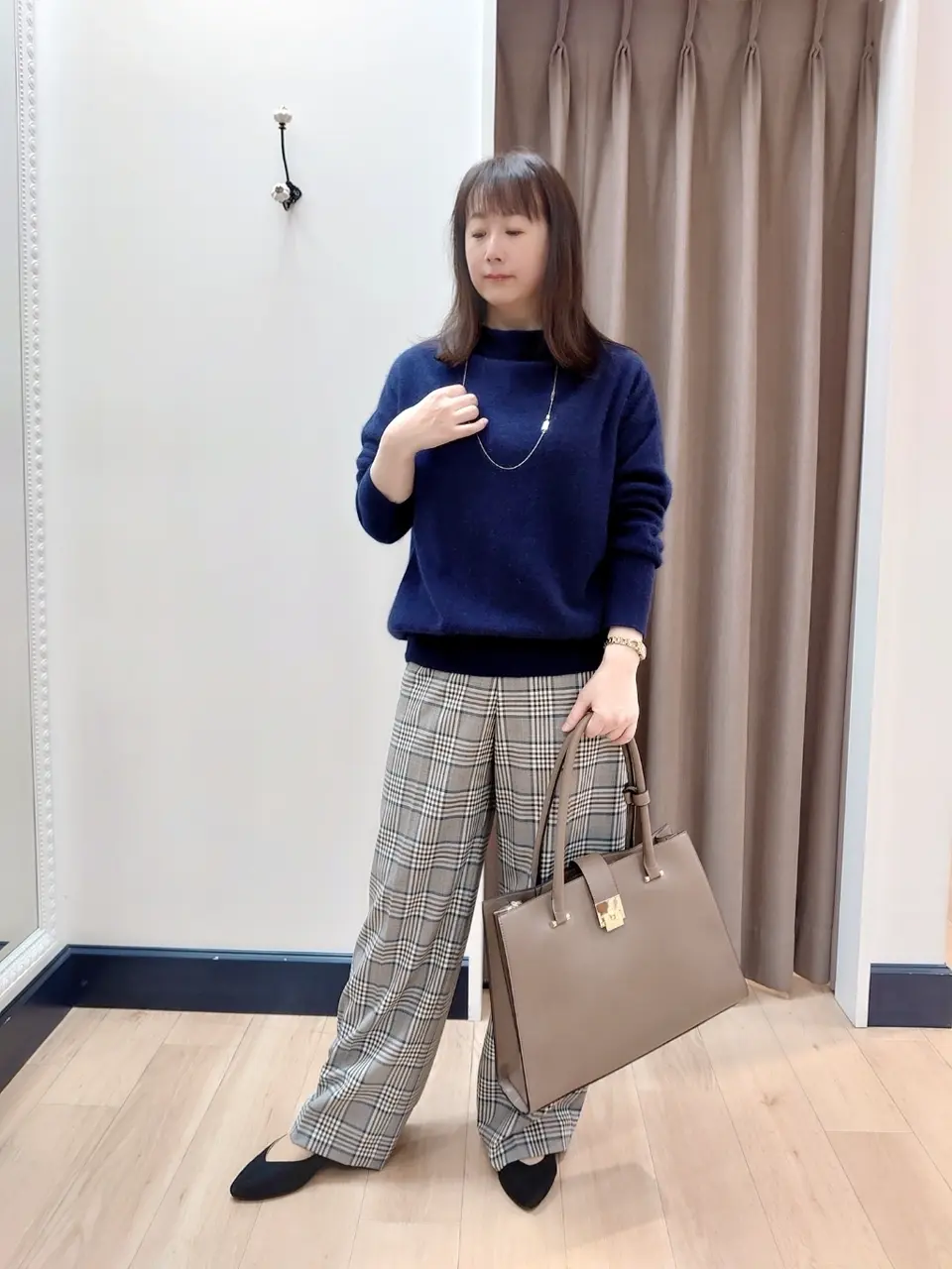 組曲 スタッフ コーディネート画像