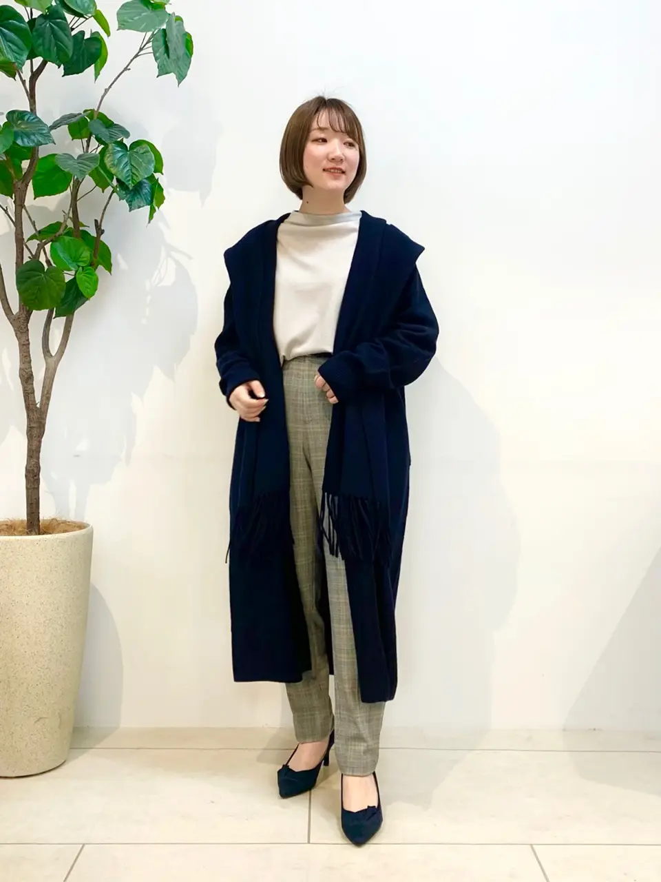 組曲 石井 コーディネート画像