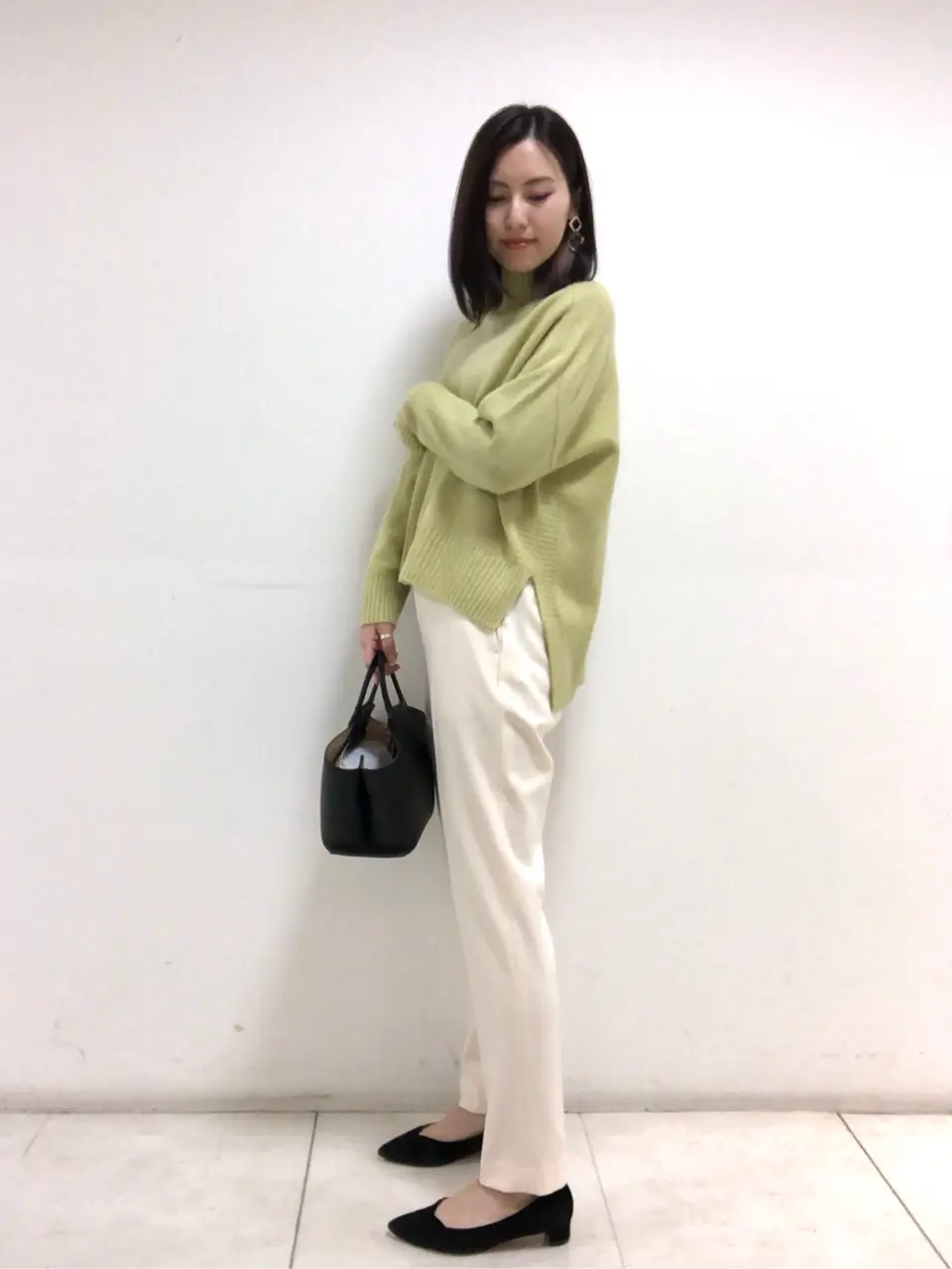 組曲 岩田 コーディネート画像