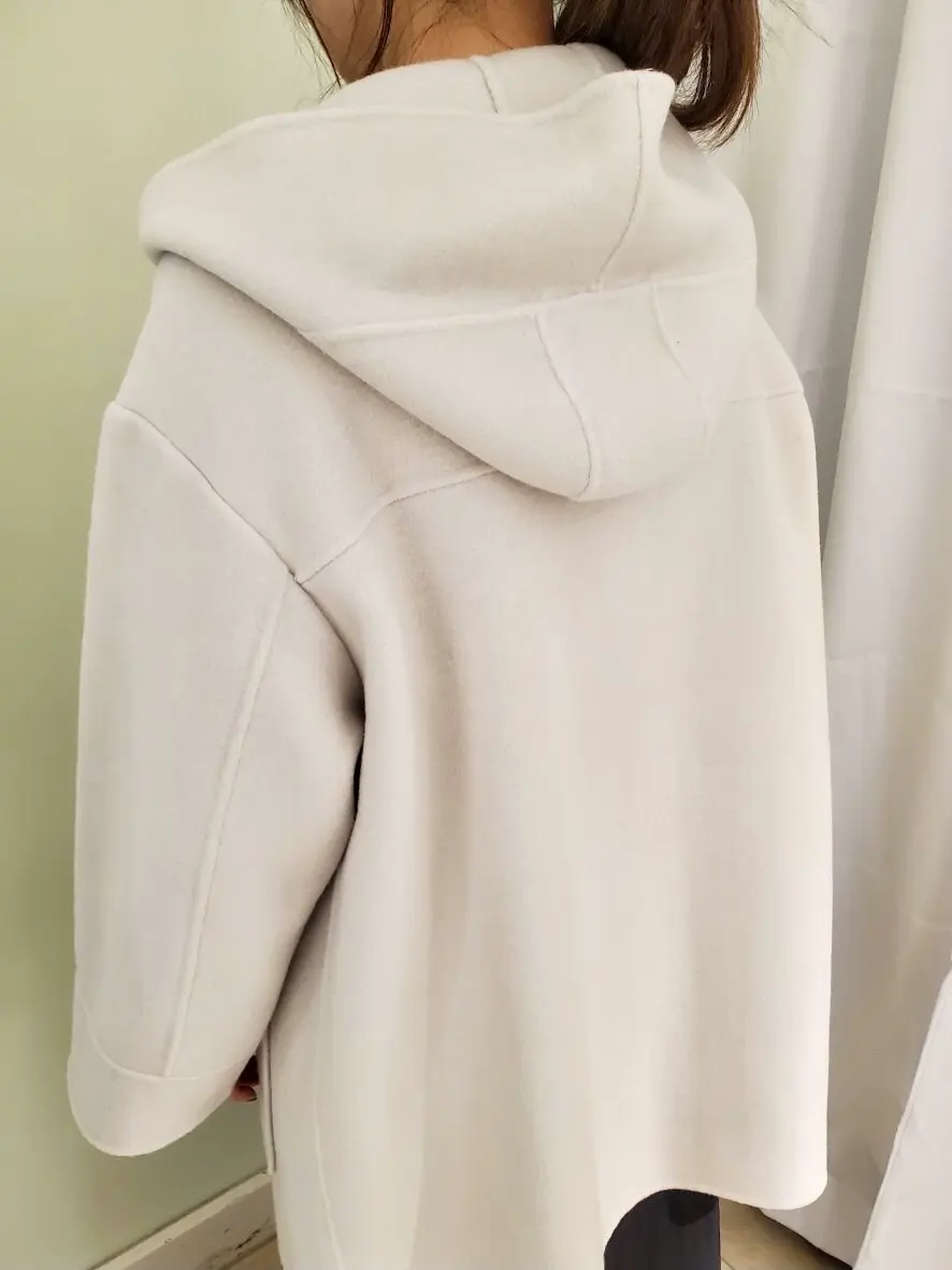 組曲 井上 コーディネート画像