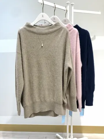 組曲 井上 コーディネート画像