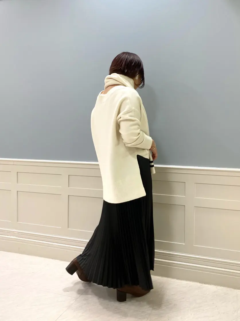 組曲 KATO コーディネート画像