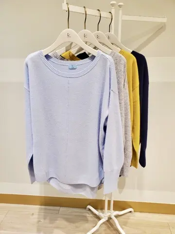 組曲 井上 コーディネート画像