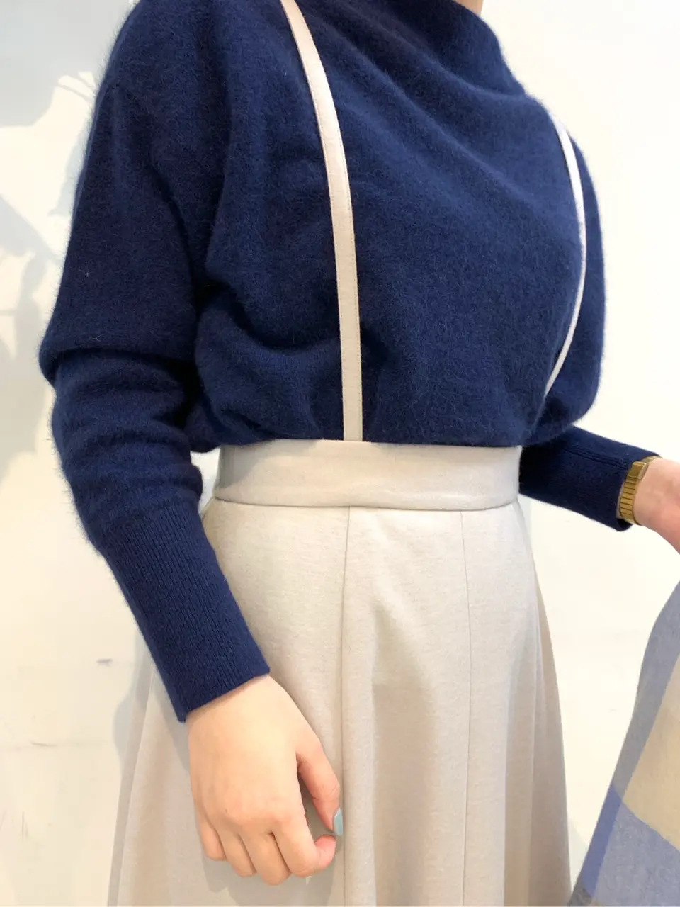 組曲 石井 コーディネート画像