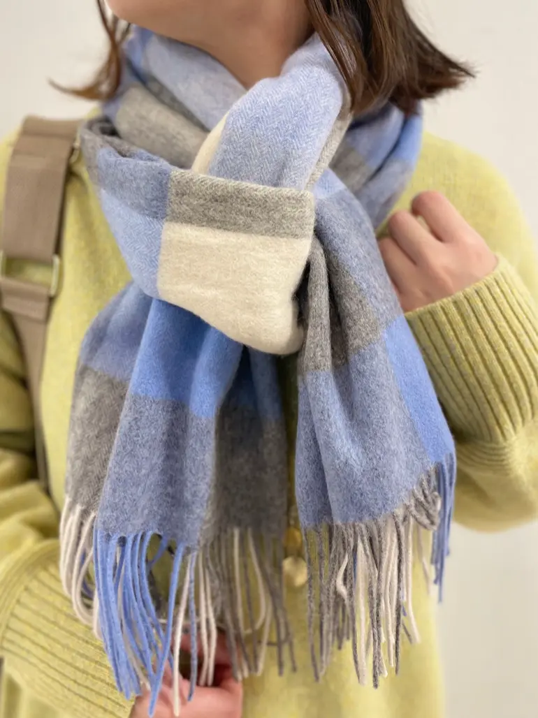 組曲 鈴木 コーディネート画像