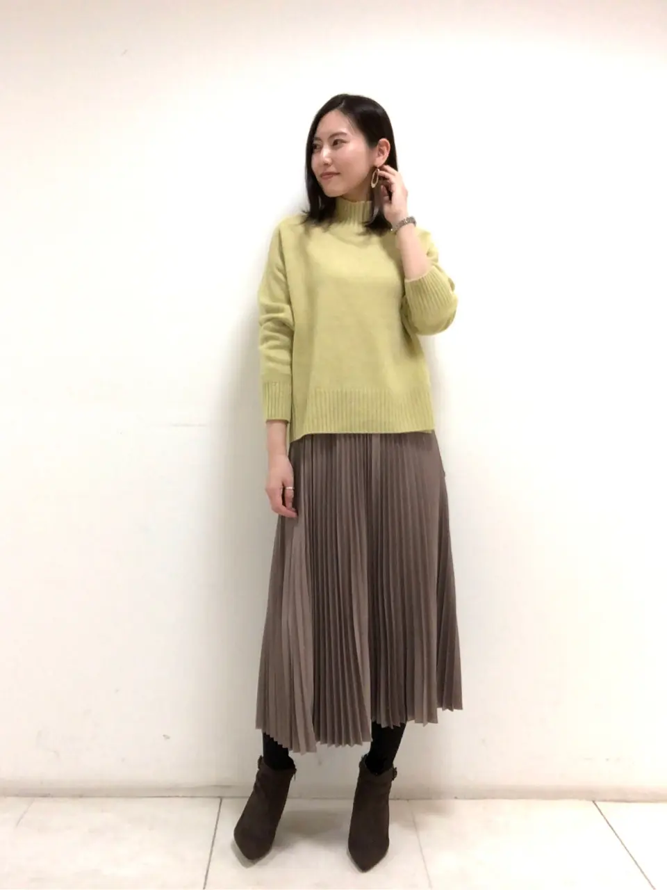 組曲 岩田 コーディネート画像