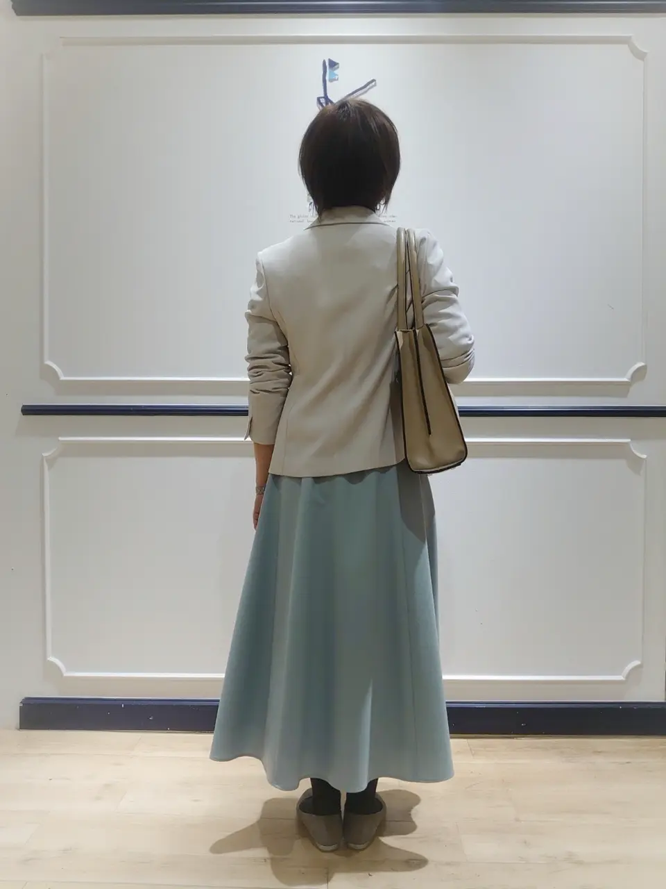 組曲 井上 コーディネート画像