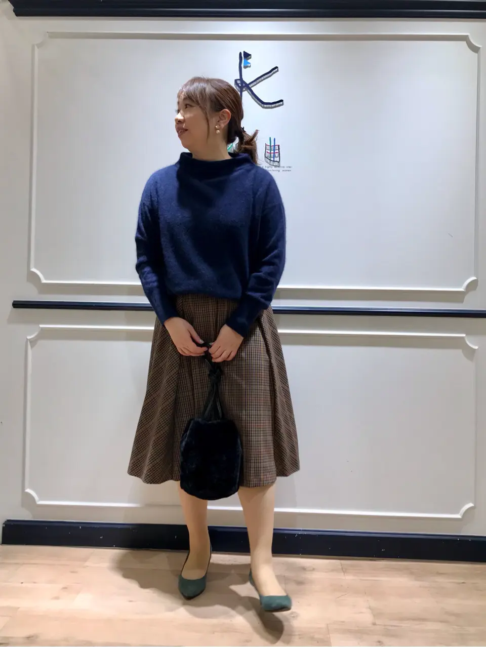 組曲 中山 コーディネート画像