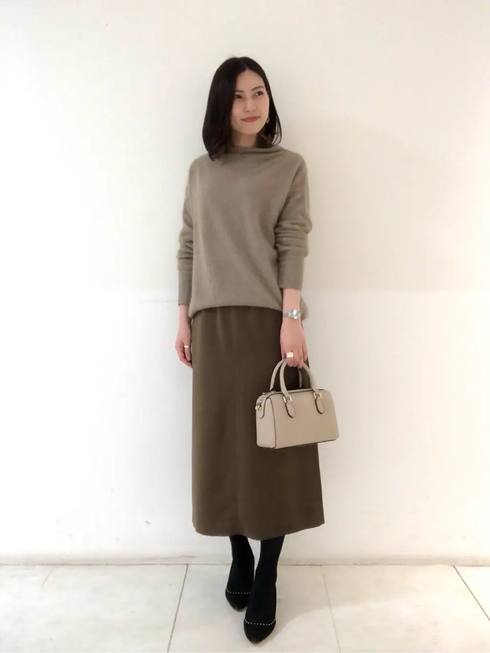 組曲 岩田 コーディネート画像