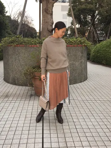 組曲 スタッフ コーディネート画像