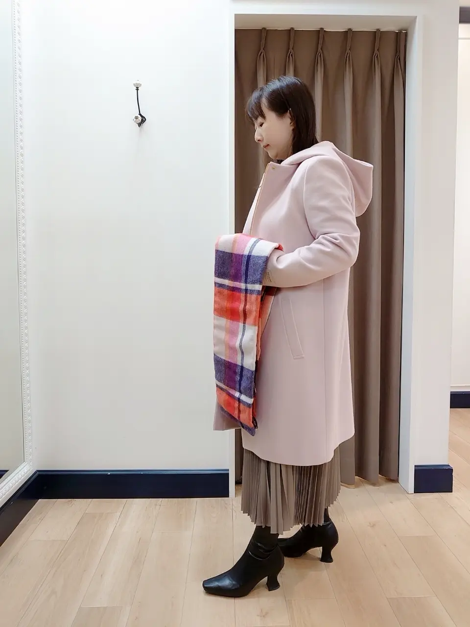 組曲 スタッフ コーディネート画像