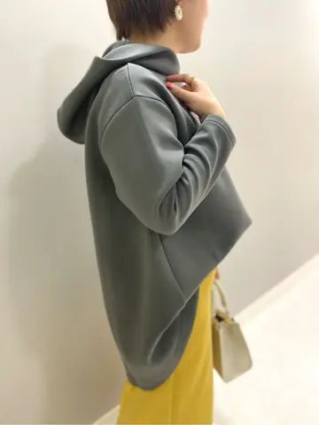 組曲 KATO コーディネート画像