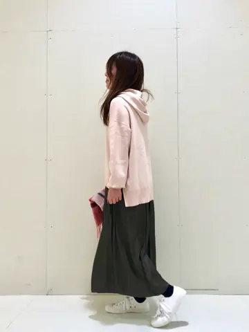 組曲 井上 コーディネート画像