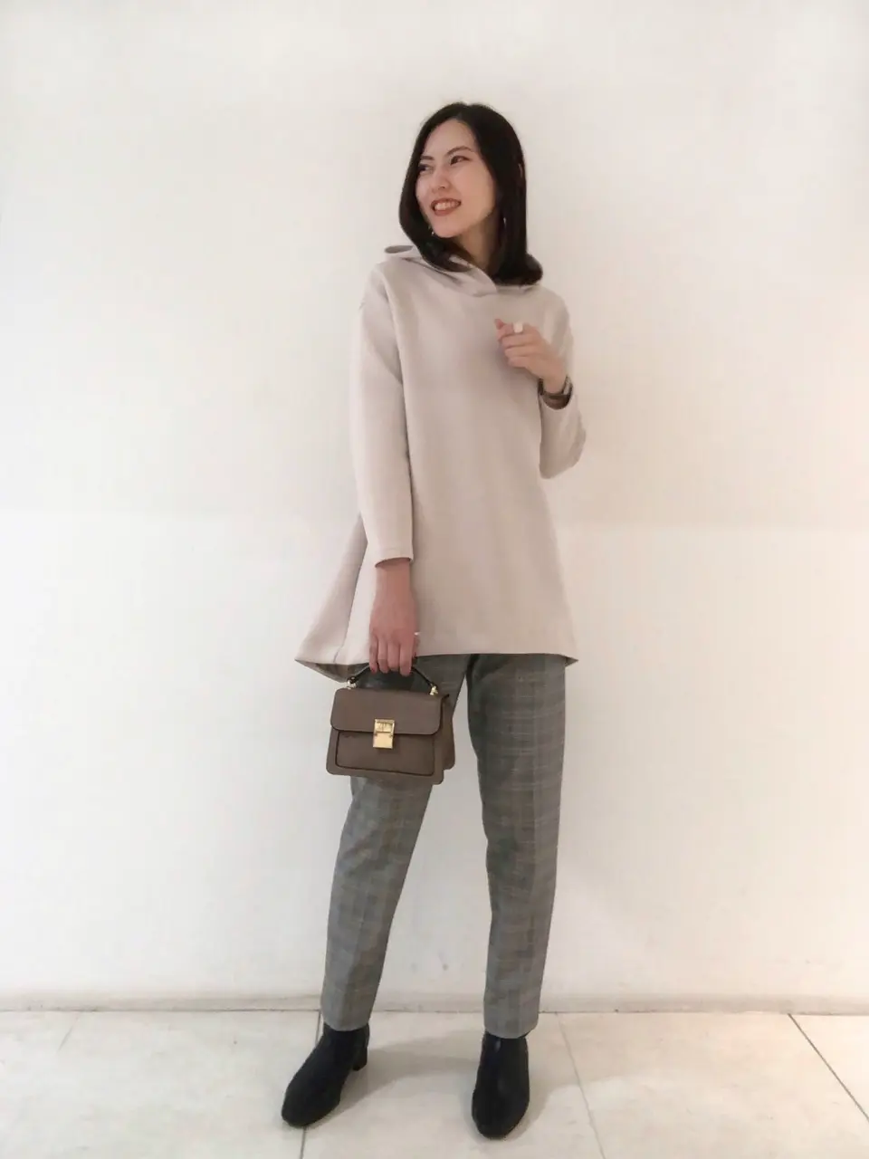 組曲 岩田 コーディネート画像