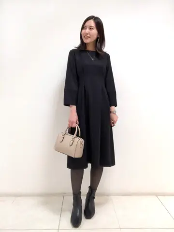 組曲 岩田 コーディネート画像