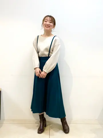 組曲 石井 コーディネート画像