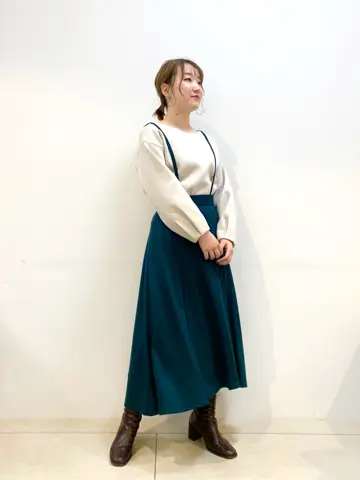 組曲 石井 コーディネート画像